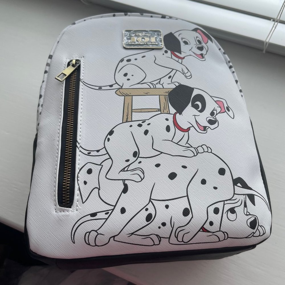 New Disney Bioworld 101 Dalmatians White and Black Mini Backpack - Picture 10 of 12